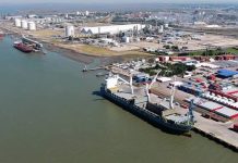 El Puerto de Bahía presentó su primera memoria ambiental de la comunidad portuaria