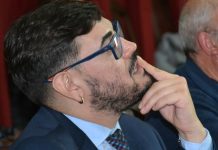 La oposición en Saavedra avanza en su intento de destituir a Nebot